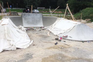 Výstavba skateparku